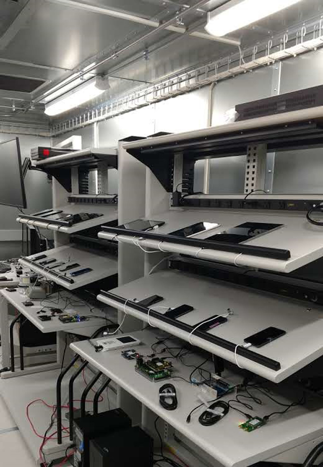 Verizon expands device lab to add new 5G & IoT testing News Release